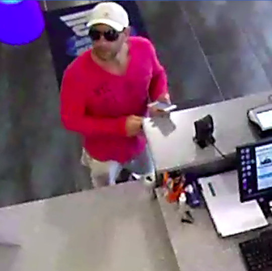 The suspect in a robbery at a gym in Toms River. (Photo: TRPD)