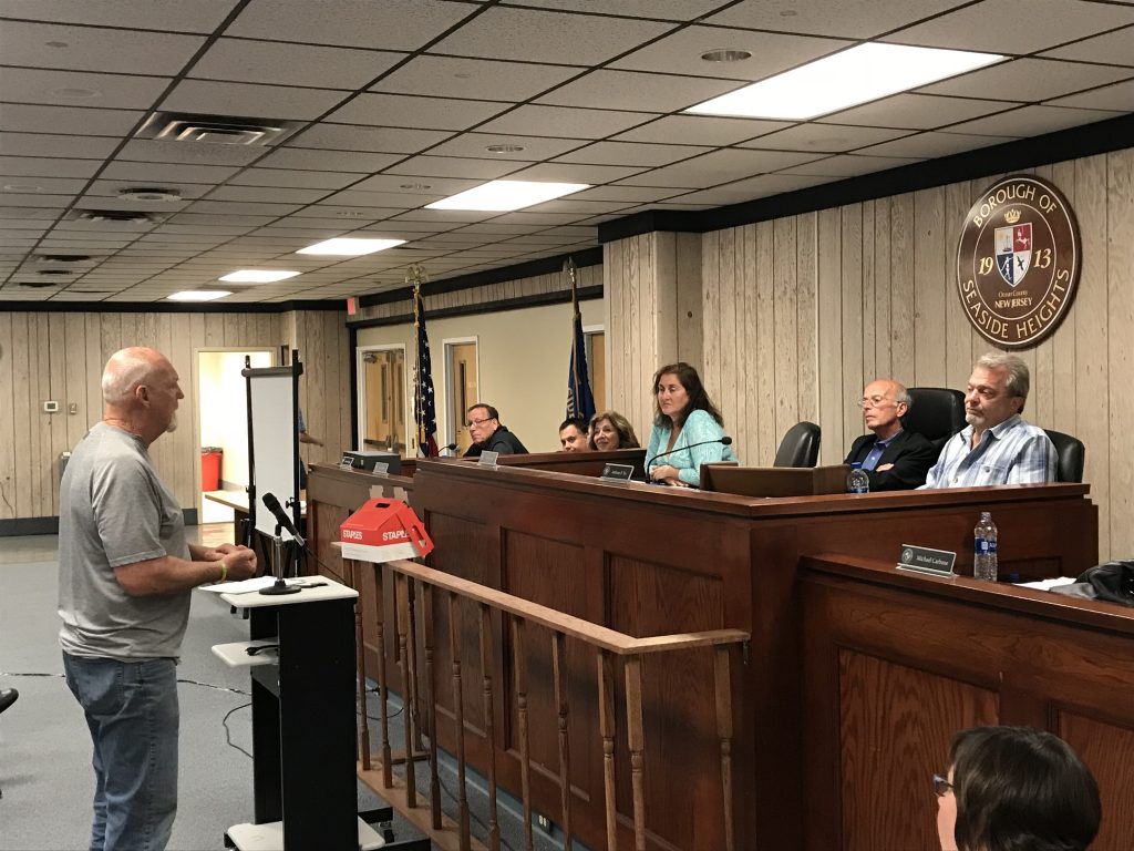 A man speaks at the June 6, 2018 council meeting in Seaside Heights. (Photo: Daniel Nee)