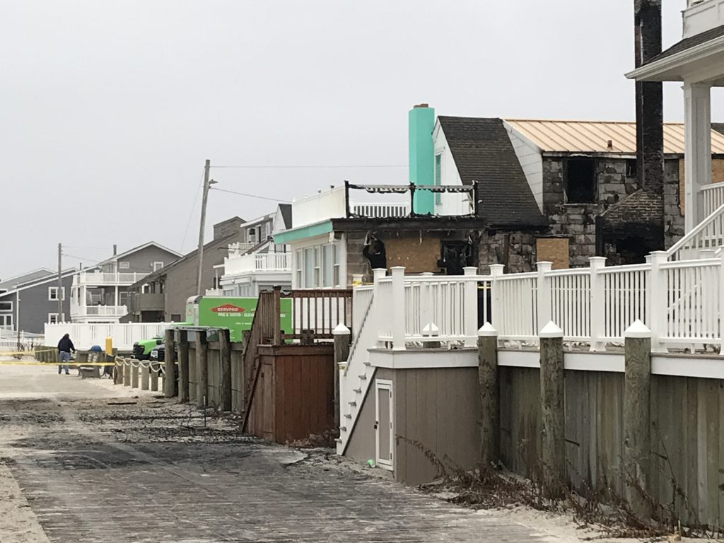 A home on the oceanfront in Lavallette near Newark Avenue that burnt down Dec. 20, 2018. (Photo: Daniel Nee)