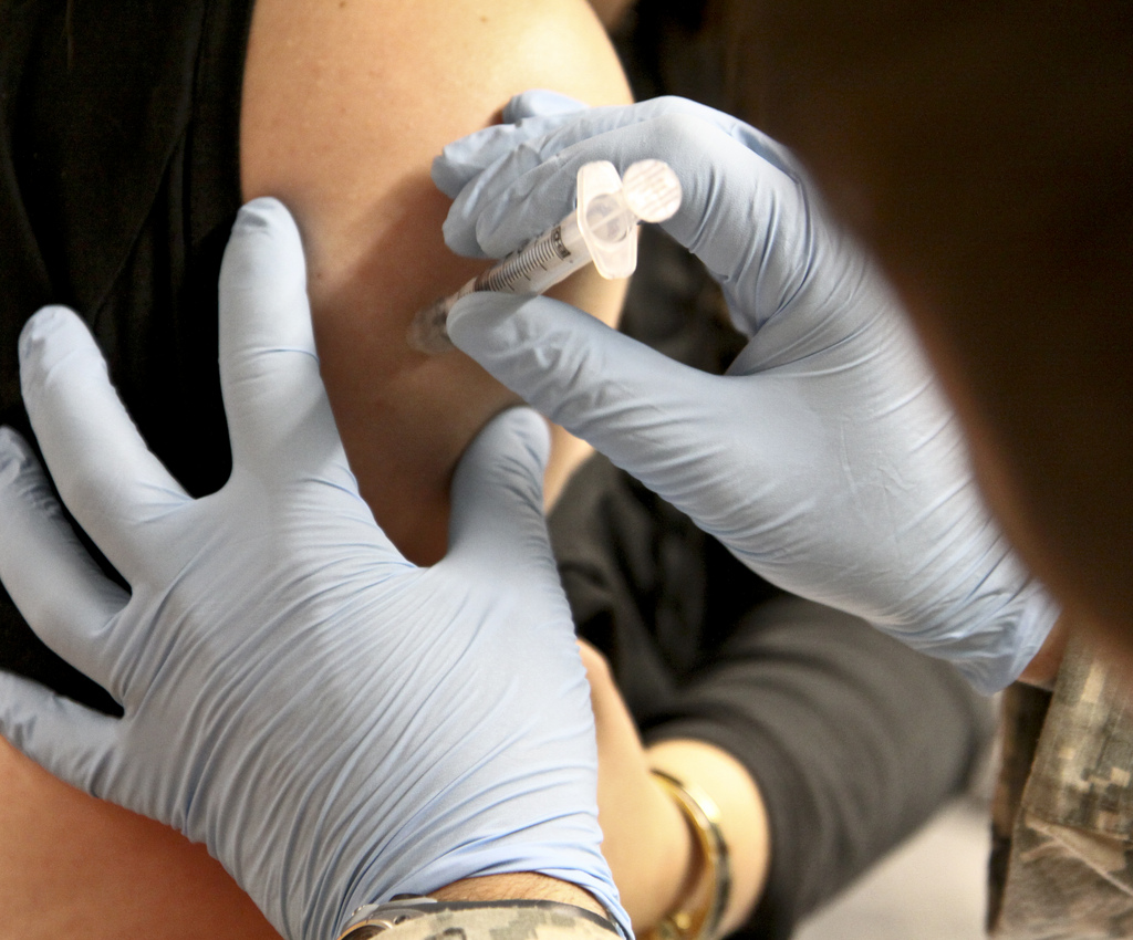 Flu shot/vaccine. (Photo: U.S. Army Corps of Engineers/Flickr)