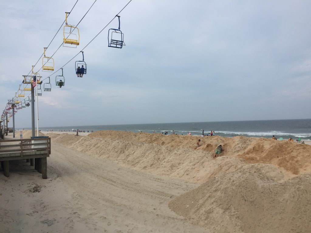 A temporary protective berm being constructed in Seaside Heights, Sept. 2016. (Photo: Daniel Nee)