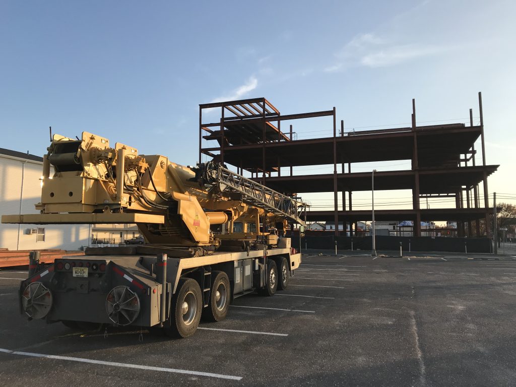A partial dismantling of the steel structure on the Boulevard in Seaside Heights, N.J., Nov. 29, 2017. (Photo: Daniel Nee)
