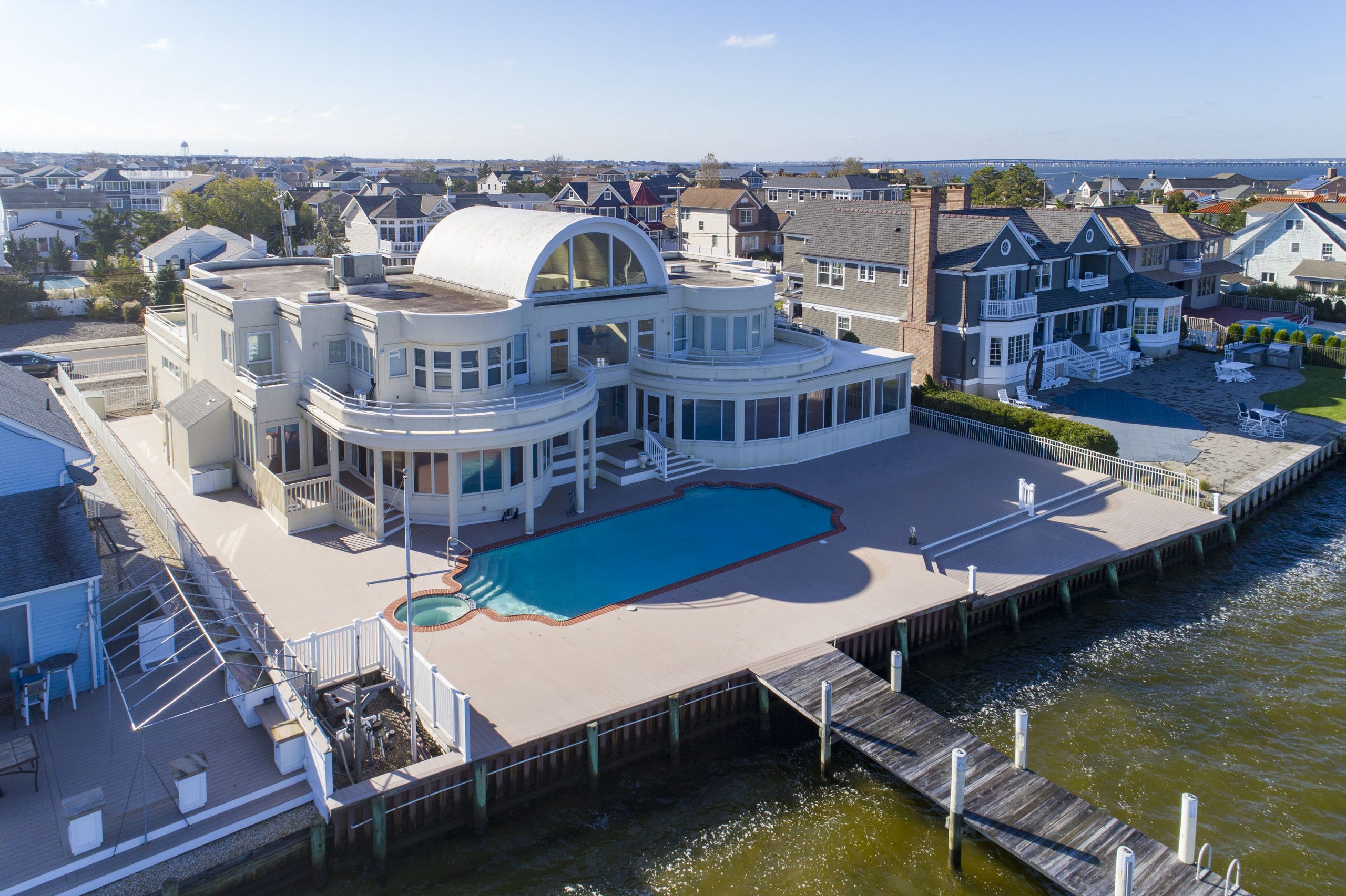 Actor Joe Pesci's Lavallette home, currently listed for sale. (Photo Credit: TopTenRealEstateDeals.com)