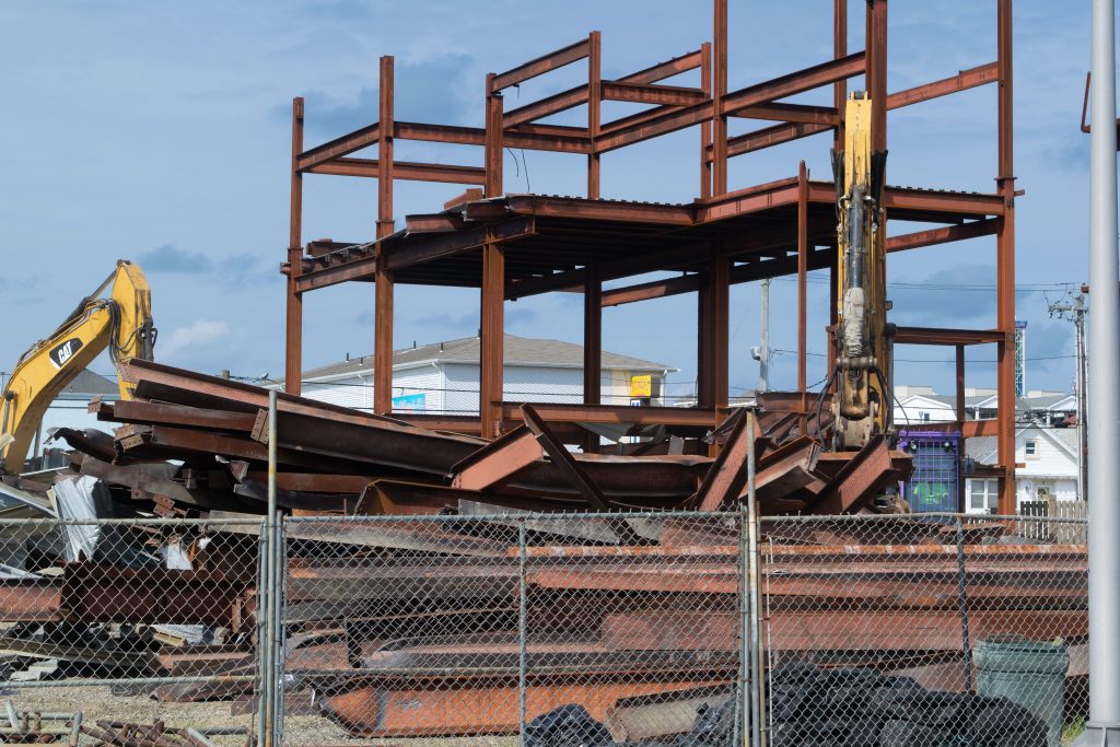 The 'steel structure' on the Boulevard in Seaside Heights is demolished, Aug. 16, 2021. (Photo: Daniel Nee)