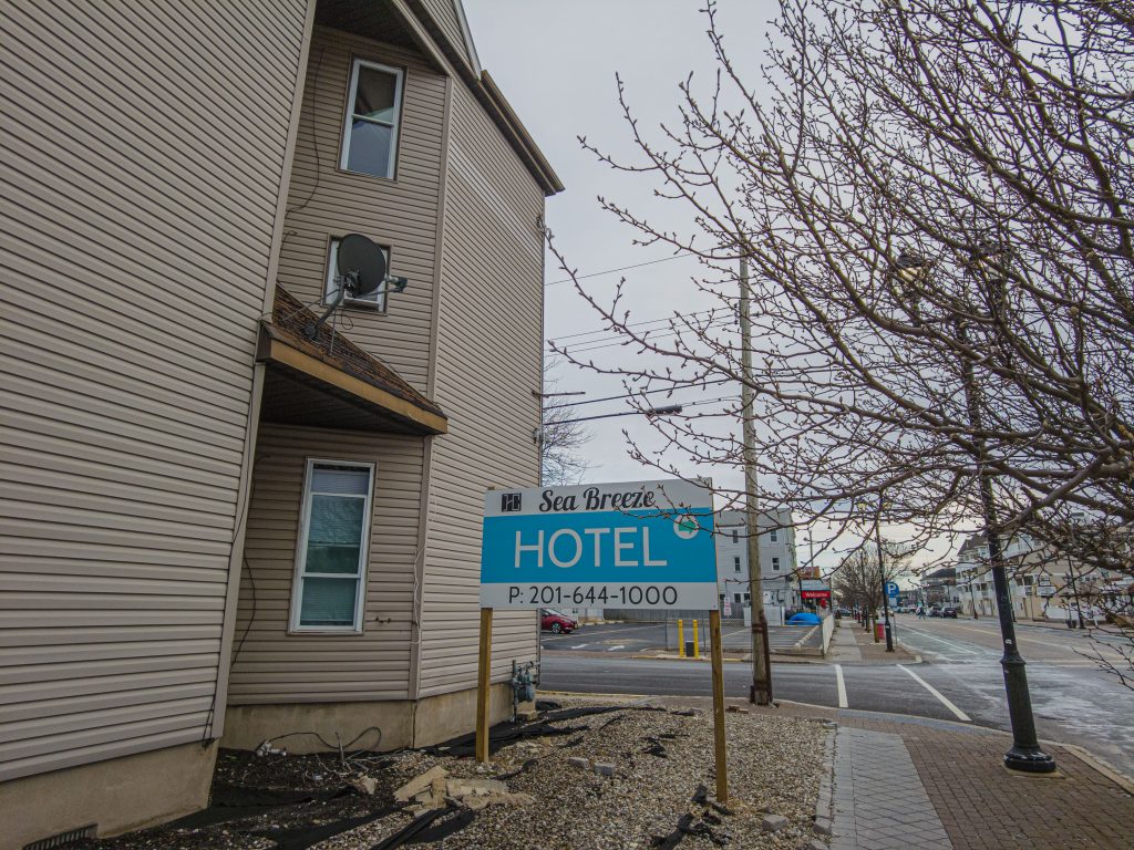 The Sea Breeze Hotel, Seaside Heights, slated for redevelopment, March 2022. (Photo: Daniel Nee)