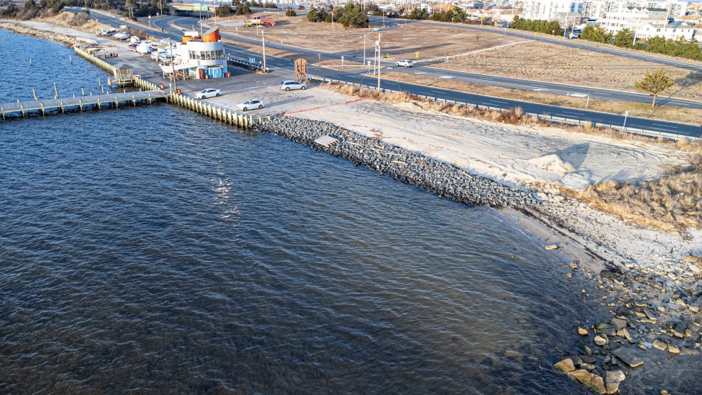 A living shoreline revetment project is largely complete at Seaside Heights' south bayfront area, Jan. 5, 2023. (Photo: Daniel Nee)