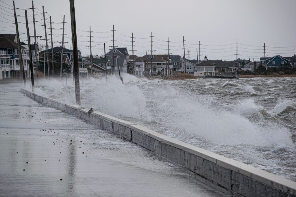 Wind-driven waves batter the Jersey Shore on Barnegat Bay, March 14, 2023. (Photo: Daniel Nee)