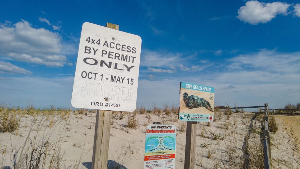 Beach buggy access is blocked at the Brighton Avenue entrance, Seaside Park, N.J., April 18, 2023. (Photo: Daniel Nee)