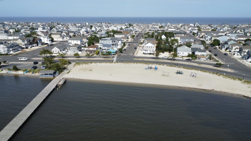 The Lavallette bayfront at Washington Avenue, where new playground equipment will be donated and located. (Photo: Shorebeat)