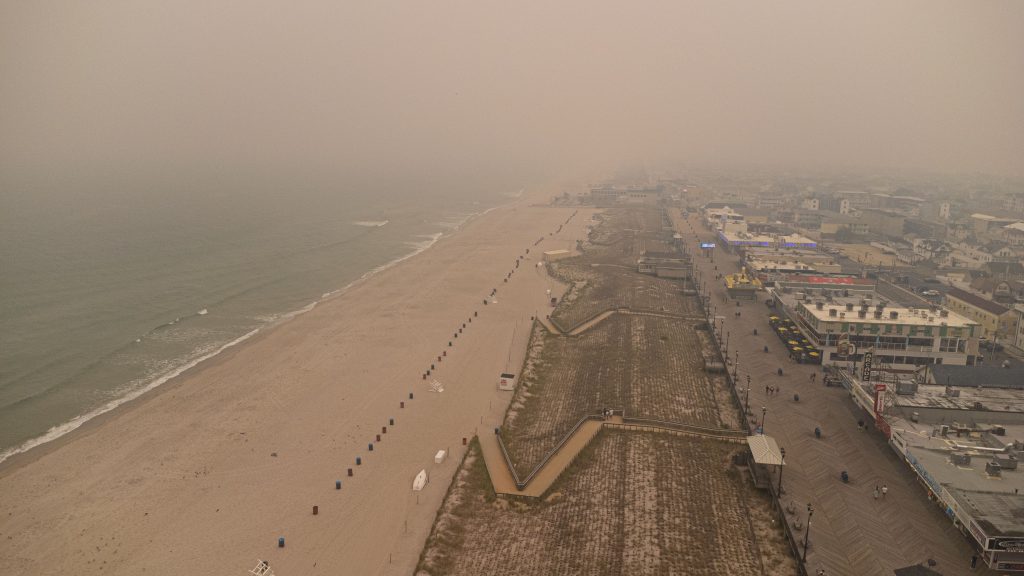 A haze envelopes the Jersey Shore, June 7, 2023. (Photo: Shorebeat)