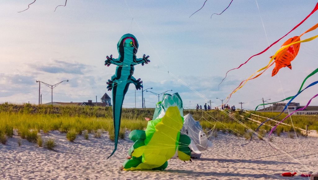 The 'Wind Wolves' present their weekly kite performance in Seaside Park, N.J., Aug. 2, 2023. (Photo: Shorebeat)