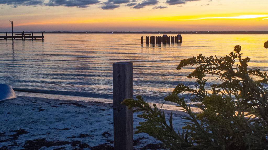 Sunset on Barnegat Bay, Oct. 5, 2023. (Photo: Shorebeat)